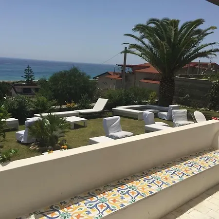 Mare Panoramica Estia * Brancaleone Marina